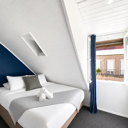 Guest house Cost - Close To The Alameda And Arroios Metro Stations In *